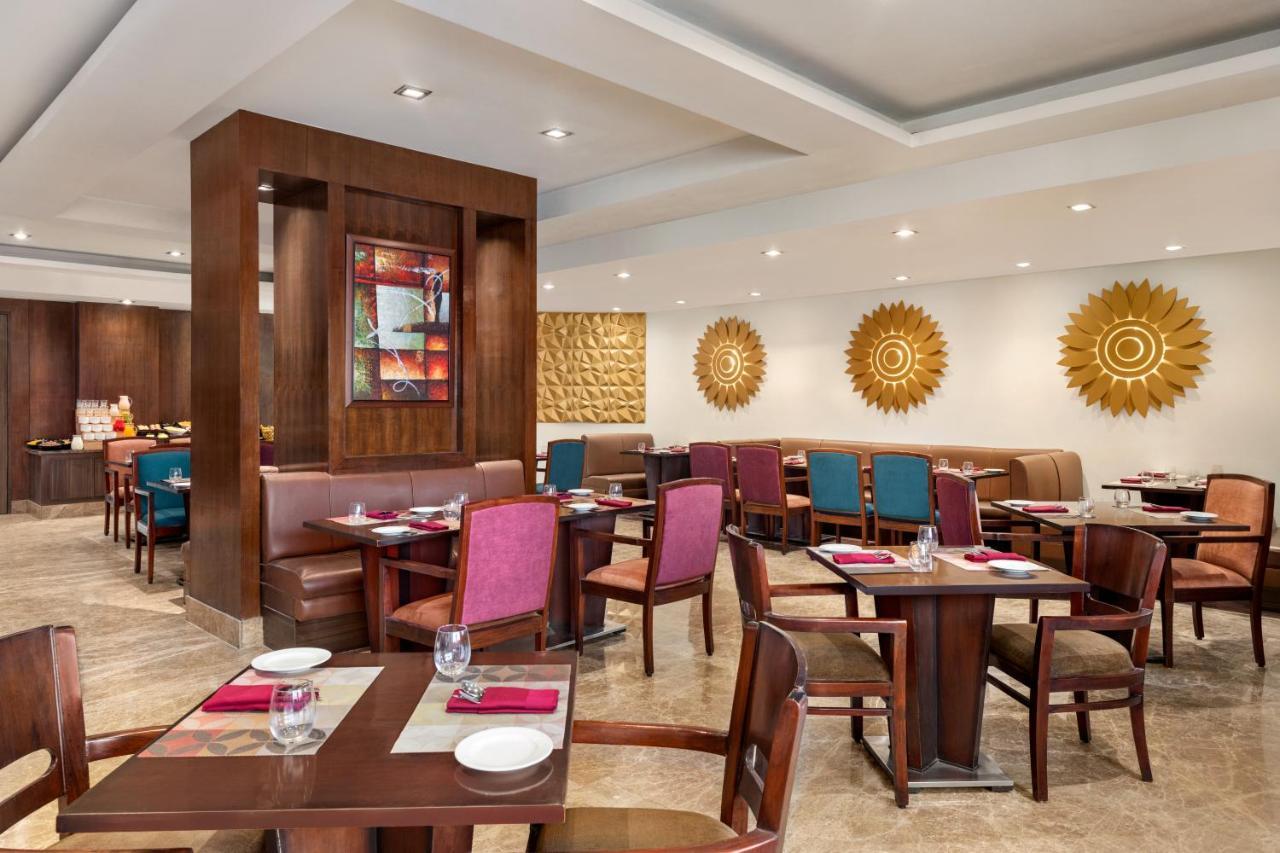 Ramada By Wyndham Jaipur North Hotel Luaran gambar