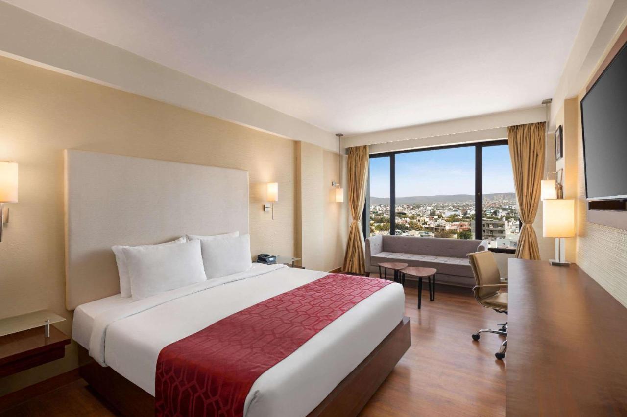 Ramada By Wyndham Jaipur North Hotel Luaran gambar