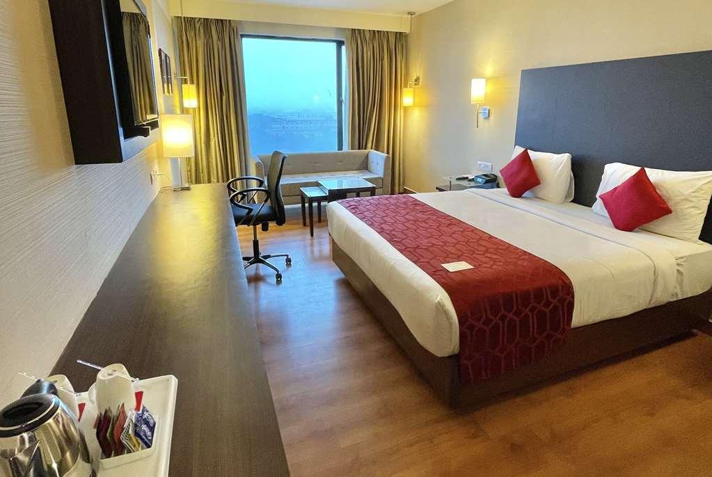 Ramada By Wyndham Jaipur North Hotel Bilik gambar
